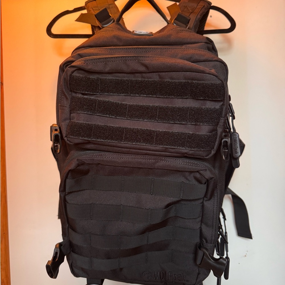 Wolfpak Black 35L Backpack
